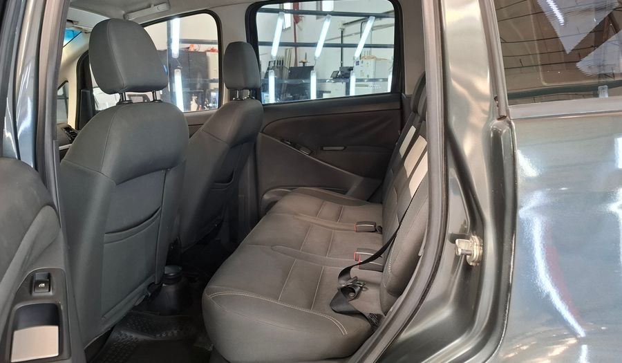 Fiat Idea 1.6 16V ESSENCE Minivan 2012