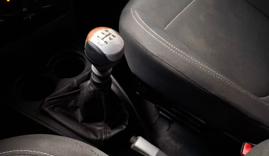 Fiat Idea 1.6 16V ESSENCE Minivan 2012