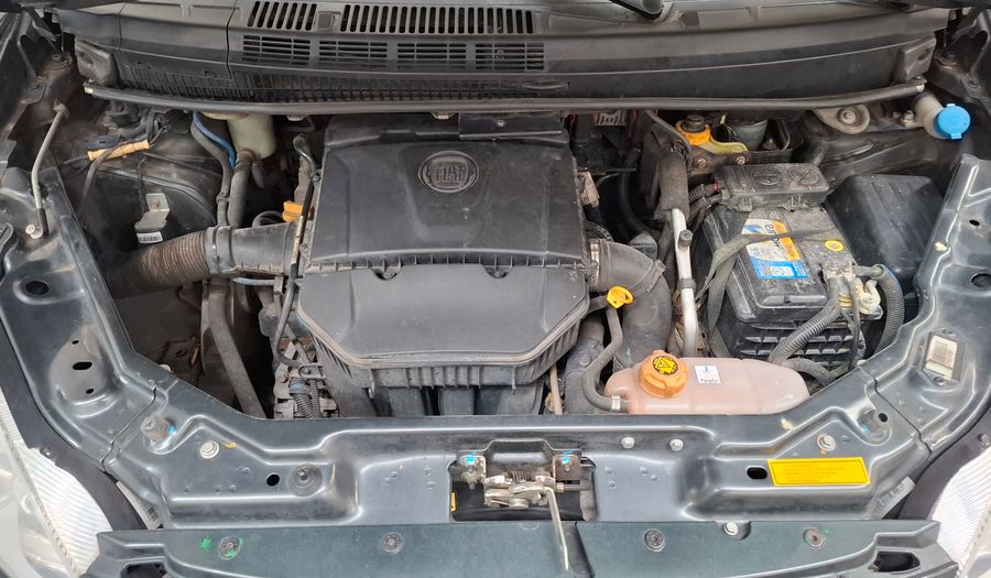 Fiat Idea 1.6 16V ESSENCE Minivan 2012