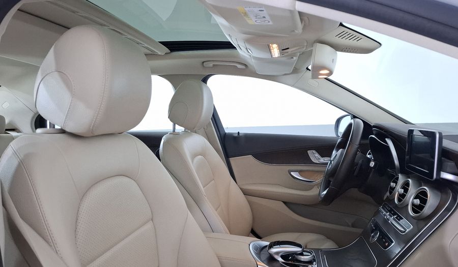 Mercedes Benz Clase C 2.0 200 CGI EXCLUSIVE AT Sedan 2017