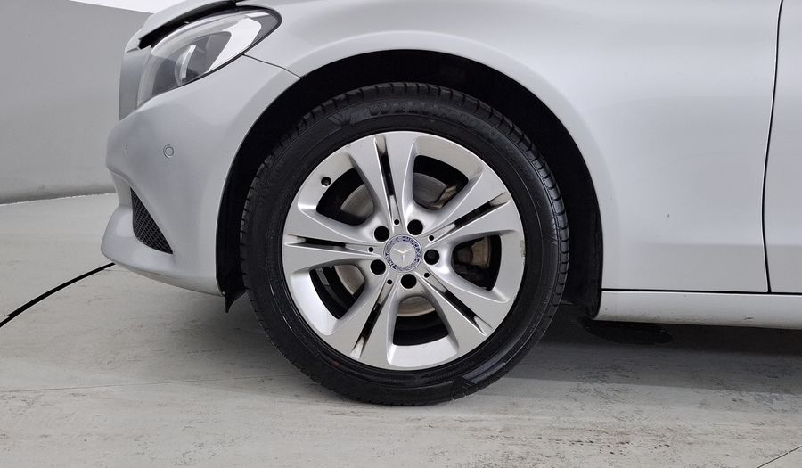 Mercedes Benz Clase C 2.0 200 CGI EXCLUSIVE AT Sedan 2017