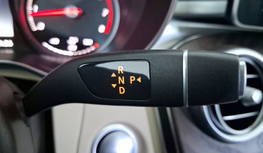 Mercedes Benz Clase C 2.0 200 CGI EXCLUSIVE AT Sedan 2017