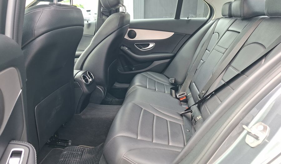 Mercedes Benz Clase C 1.5 200 AUTO Sedan 2019