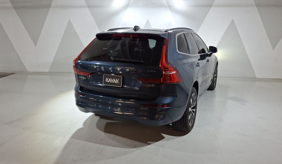 Volvo Xc60 2.0 B5 MHEV PLUS AUTO AWD Suv 2023