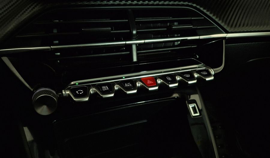 Peugeot 208 1.2 PURETECH 75 HP ACTIVE PACK Hatchback 2021