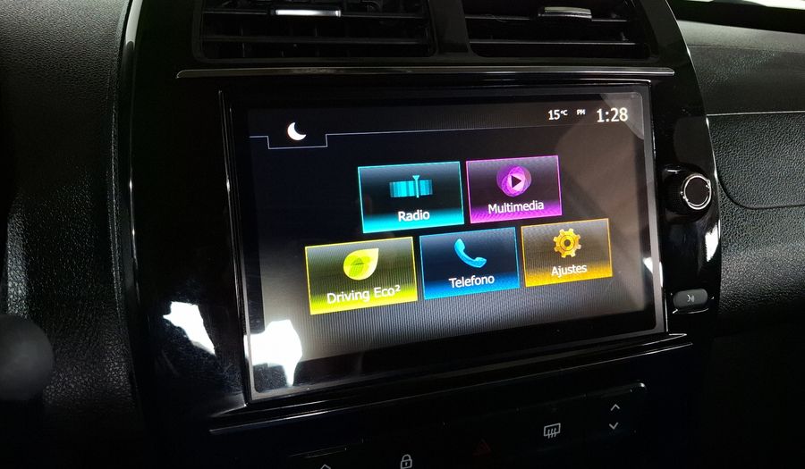 Renault Kwid 1.0 OUTSIDER Hatchback 2025