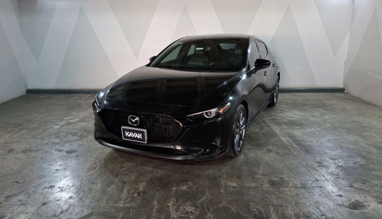 Mazda • Mazda 3