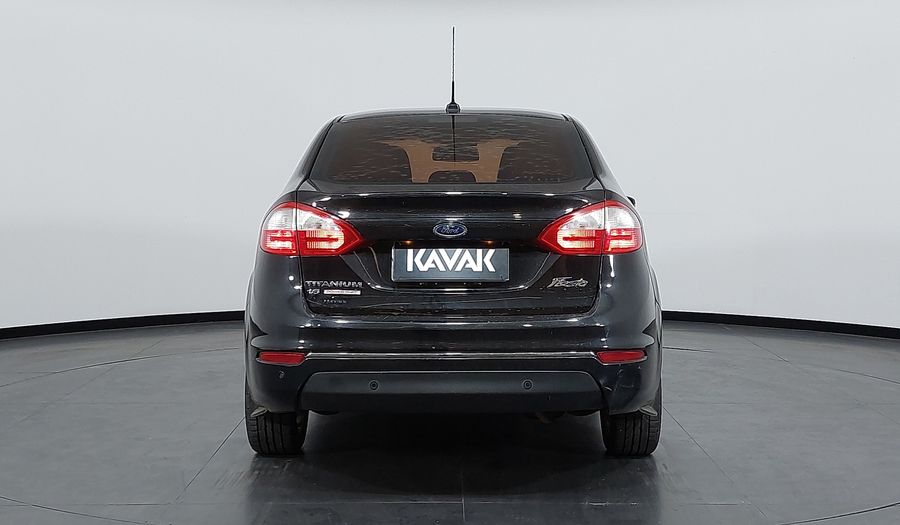 Ford Fiesta 1.6 16V TIVCT SEDAN TITANIUM POWERSHIFT Sedan 2014