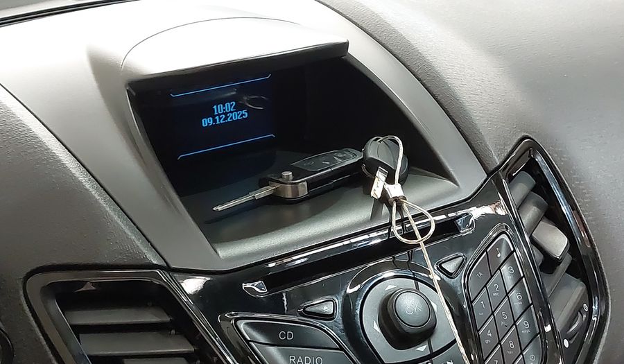 Ford Fiesta 1.6 16V TIVCT SEDAN TITANIUM POWERSHIFT Sedan 2014