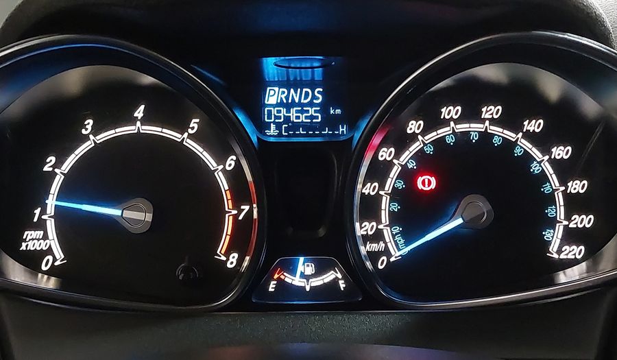 Ford Fiesta 1.6 16V TIVCT SEDAN TITANIUM POWERSHIFT Sedan 2014