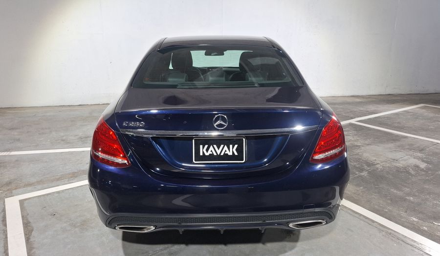 Mercedes Benz Clase C 2.0 250 CGI SPORT AT Sedan 2017