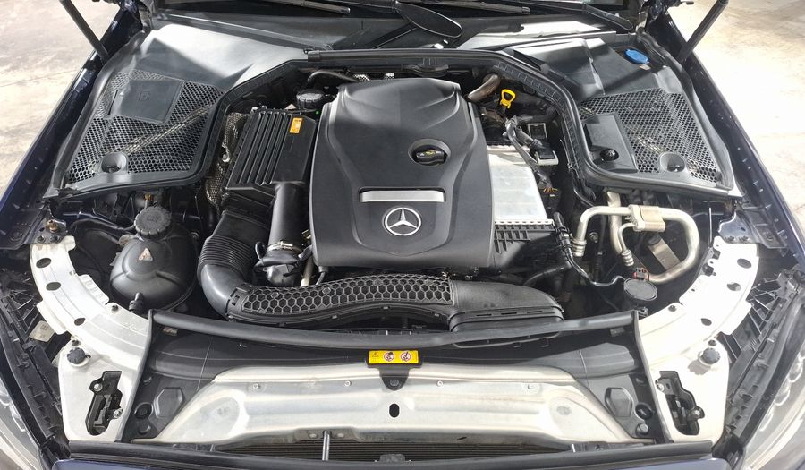 Mercedes Benz Clase C 2.0 250 CGI SPORT AT Sedan 2017