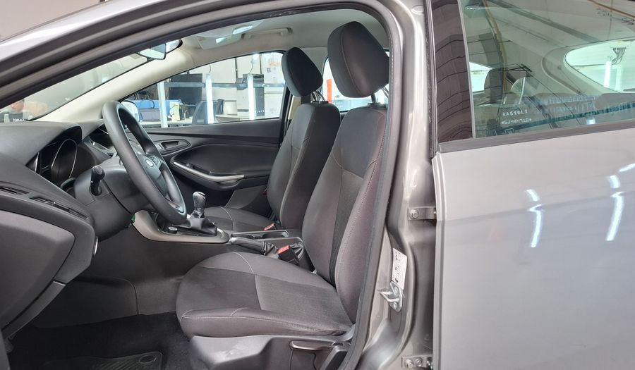 Ford Focus Iii 1.6 S Hatchback 2016
