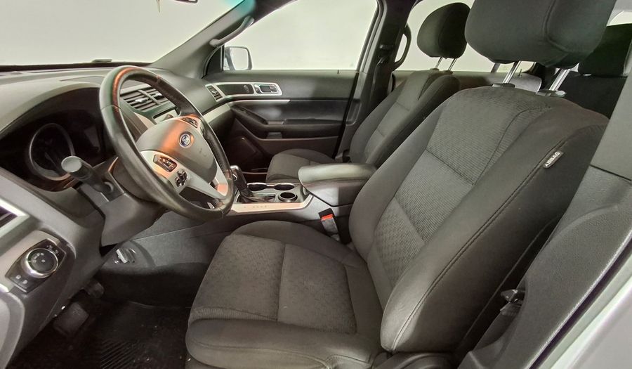 Ford Explorer 3.5 XLT AUTO Suv 2016