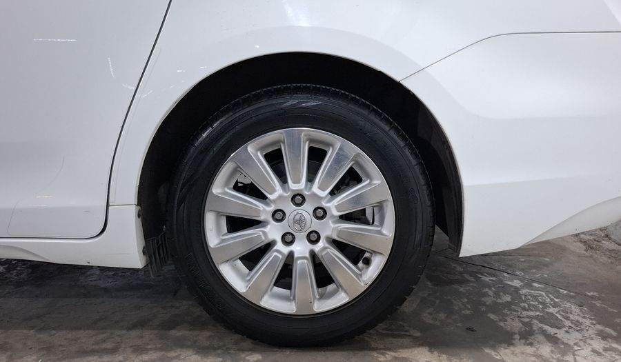 Toyota Sienna 3.5 XLE PIEL AT Minivan 2012