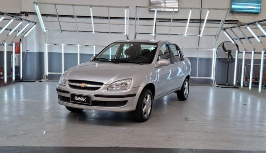 Chevrolet • Classic