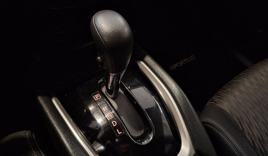 Nissan X-trail 2.5 CVT SENSE Suv 2018