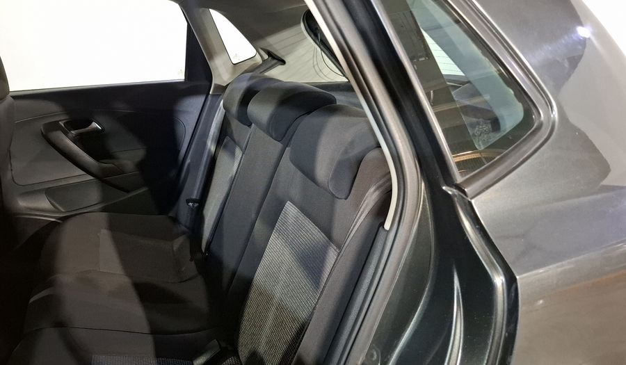 Volkswagen Polo 1.6 TIPTRONIC Hatchback 2018