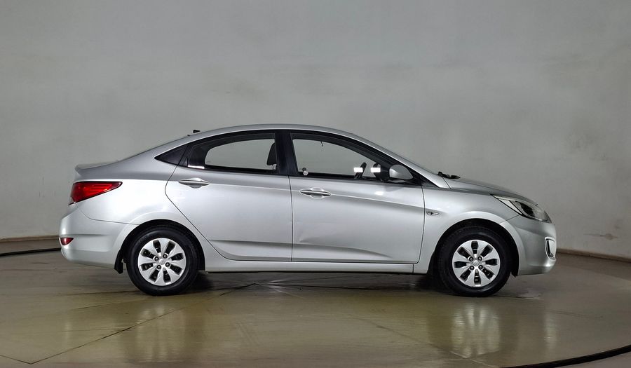 Hyundai Accent 1.4 RB GL AC Sedan 2015