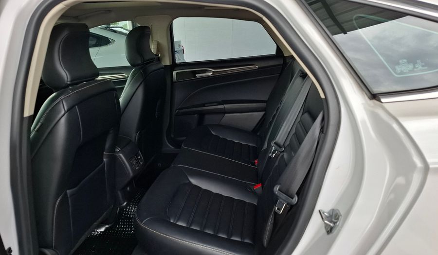 Ford Mondeo 2.0 SEL AUTO Sedan 2020