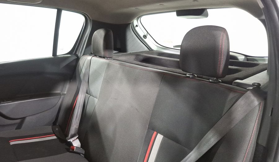 Renault Sandero 2.0 RS MT Hatchback 2017