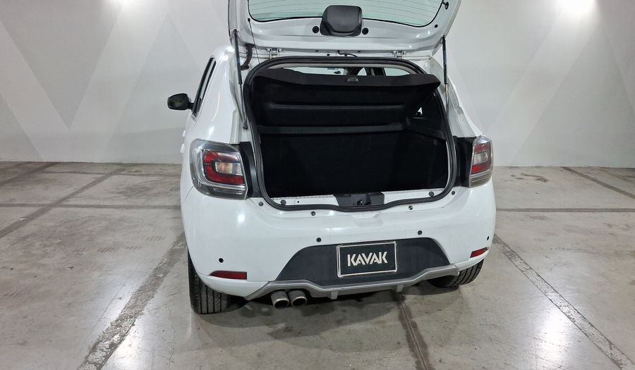 Renault Sandero 2.0 RS MT Hatchback 2017