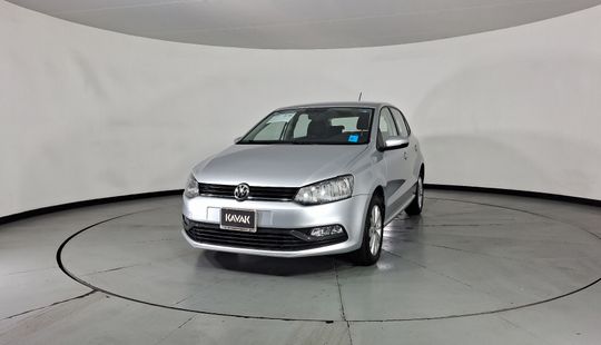 Volkswagen • Polo