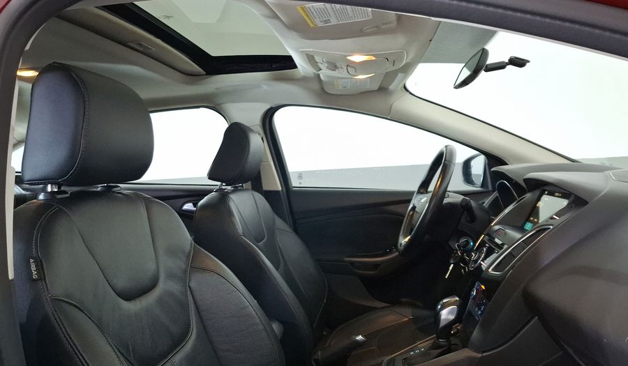 Ford Focus 2.0 SE LUXURY AT Sedan 2016