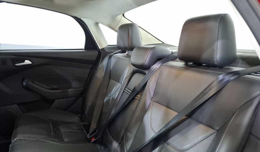 Ford Focus 2.0 SE LUXURY AT Sedan 2016