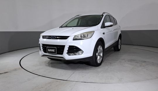 Ford • Escape
