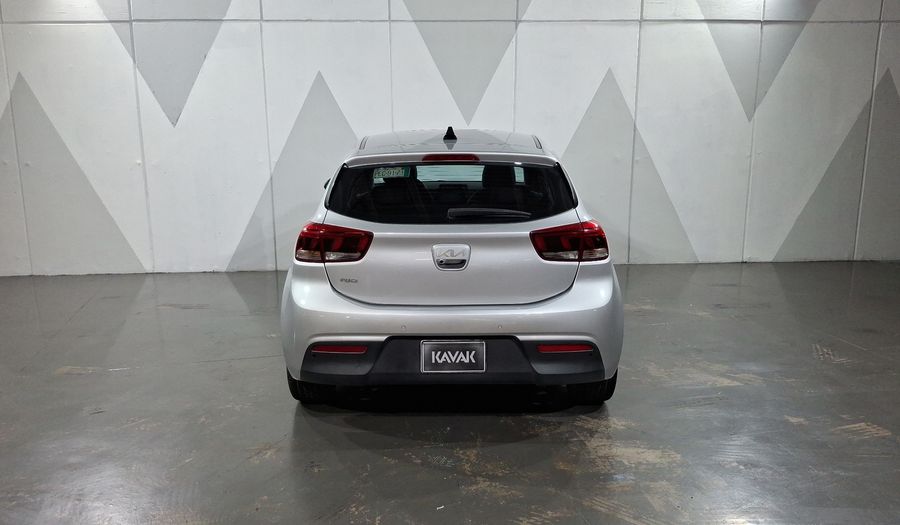 Kia Rio 1.6 EX PACK AUTO Hatchback 2022