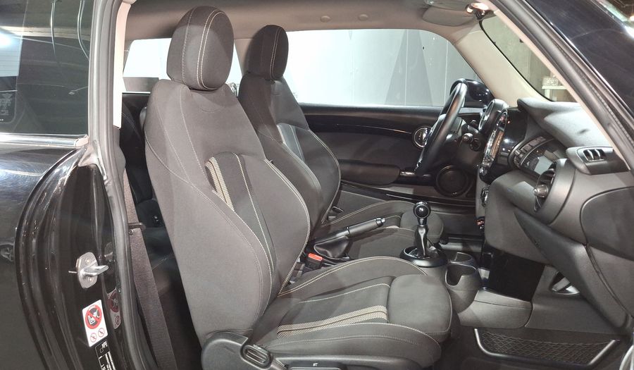 Mini Cooper S 2.0 COOPER SALT Hatchback 2017