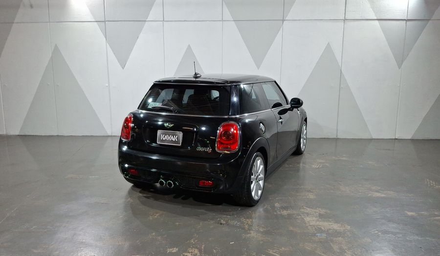 Mini Cooper S 2.0 COOPER SALT Hatchback 2017