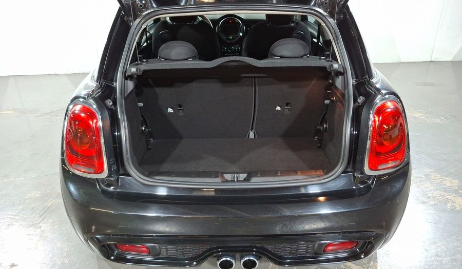 Mini Cooper S 2.0 COOPER SALT Hatchback 2017