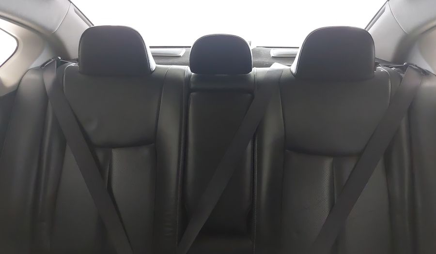 Nissan Sentra 2.0 SL CVT Sedan 2016