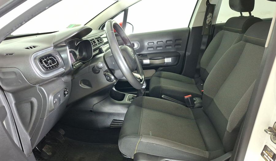 Citroen C3 1.2 PURETECH 82 BVM SHINE CONNECTED CAM Hatchback 2018