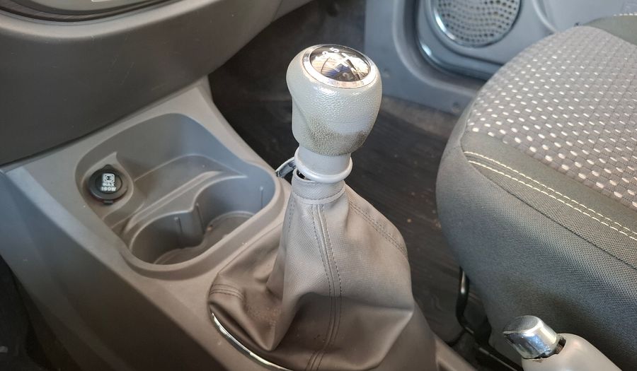 Fiat Grand Siena 1.6 16V ESSENCE Sedan 2013