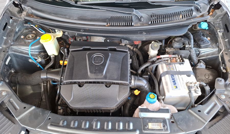 Fiat Grand Siena 1.6 16V ESSENCE Sedan 2013