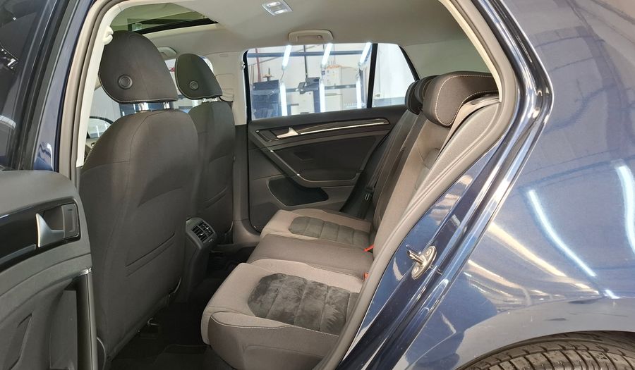 Volkswagen Golf 1.4 TSI HIGHLINE DSG Hatchback 2015