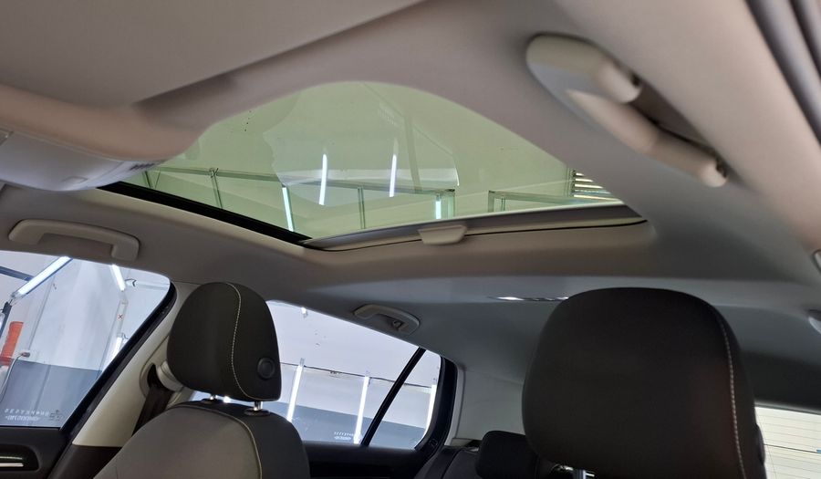 Volkswagen Golf 1.4 TSI HIGHLINE DSG Hatchback 2015