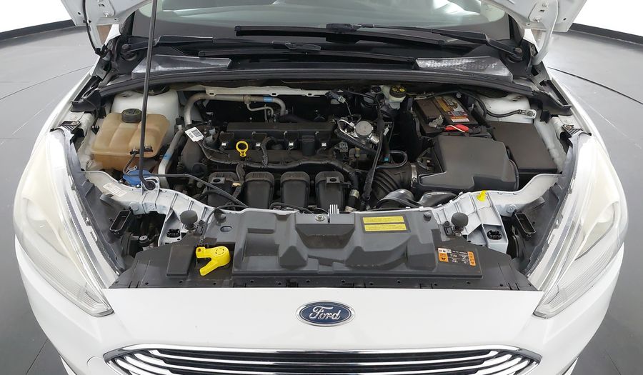 Ford Focus 2.0 TITANIUM PLUS SEDAN AT Sedan 2017