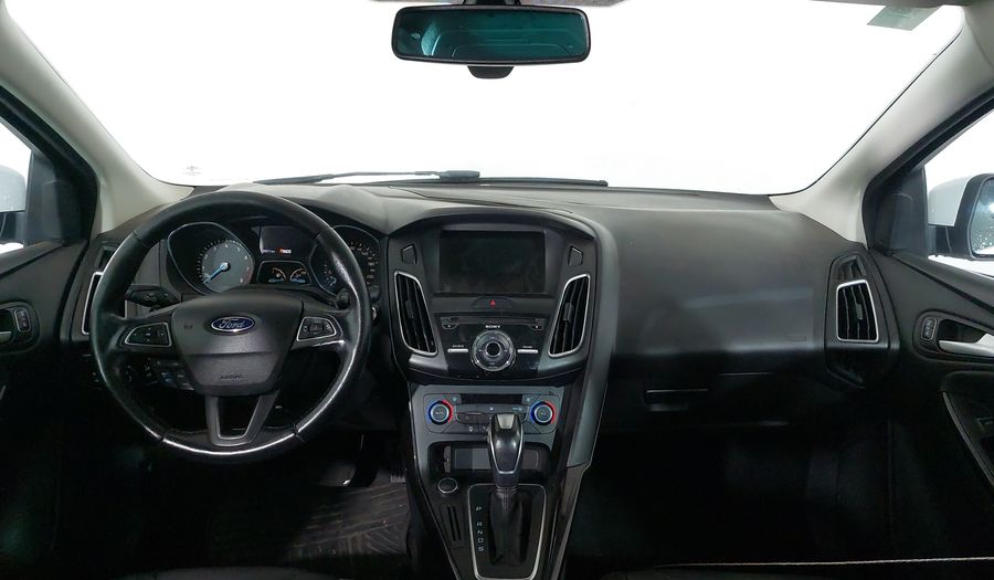 Ford Focus 2.0 TITANIUM PLUS SEDAN AT Sedan 2017