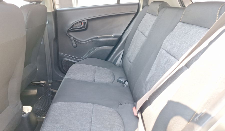 Kia Morning 1.0 LX Hatchback 2015