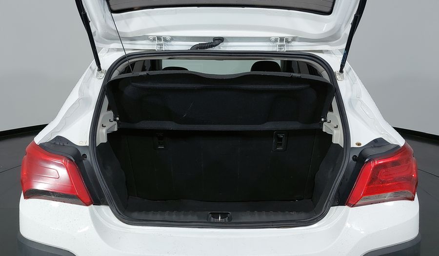 Chevrolet Onix 1.4 SPE/4 ECO ACTIV Hatchback 2018