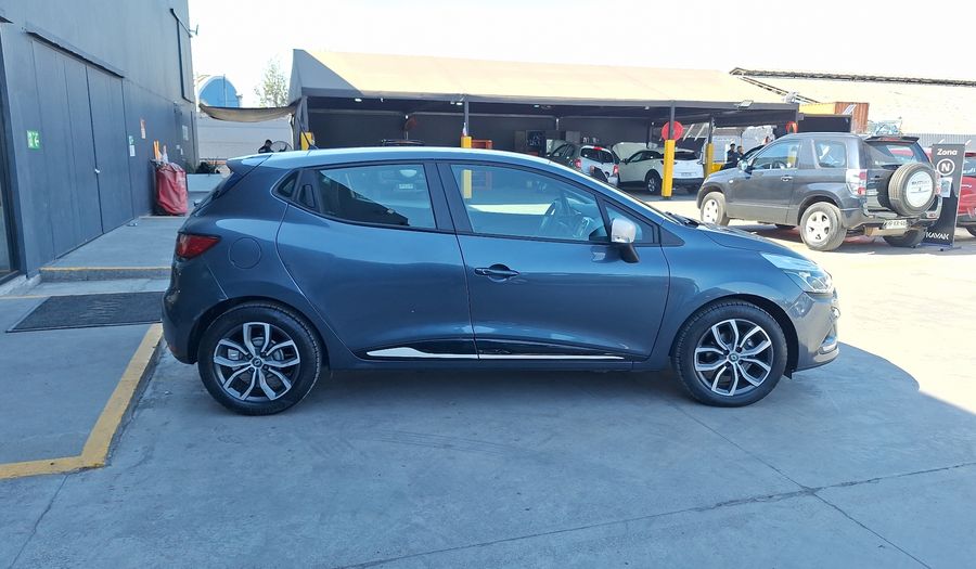 Renault Clio 1.2 EXPRESSION Hatchback 2018
