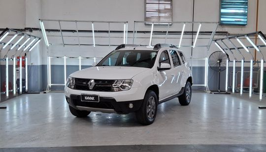 Renault • Duster