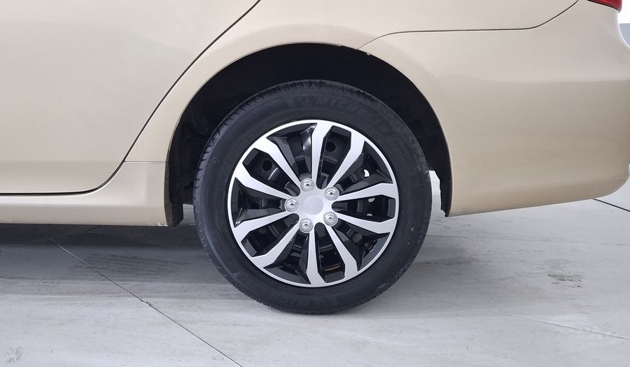 Toyota Corolla 1.8 LE AT Sedan 2013