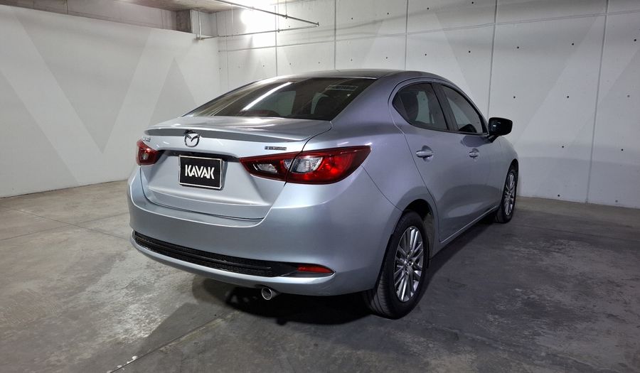 Mazda 2 1.5 MHEV I GRAND TOURING AUTO Sedan 2023