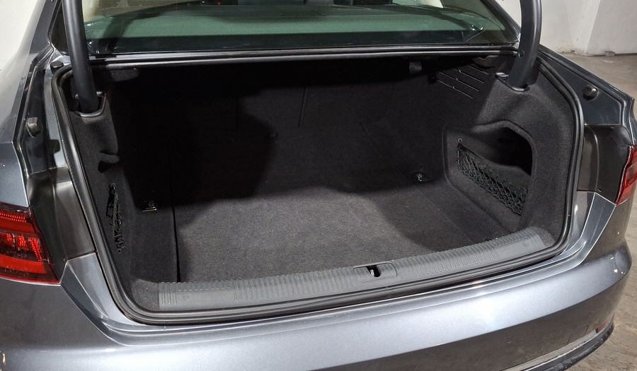 Audi A4 2.0 40 TFSI SELECT DCT Sedan 2019