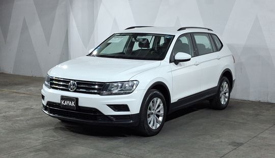 Volkswagen • Tiguan